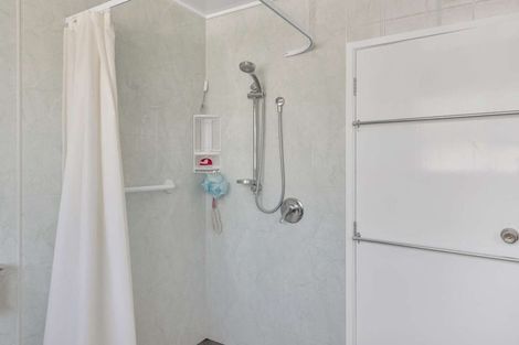 Photo of property in 56 Johnston Street, Gore, 9710