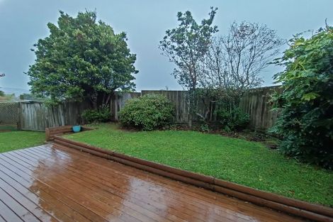 Photo of property in 51a Guadeloupe Crescent, Grenada Village, Wellington, 6037