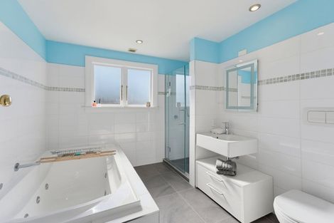 Photo of property in 40 North Parade, Richmond, Christchurch, 8013