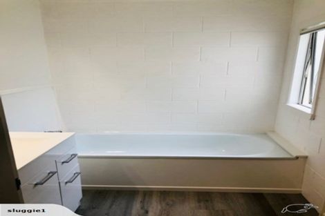 Photo of property in 2/1001 High Street, Avalon, Lower Hutt, 5011