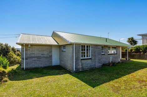 Photo of property in 45 Kahu Road, Paremata, Porirua, 5024
