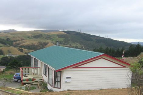 Photo of property in 5 Caroni Way, Grenada Village, Wellington, 6037