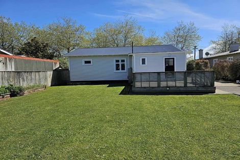 Photo of property in 21 Godwin Crescent, College Estate, Whanganui, 4500