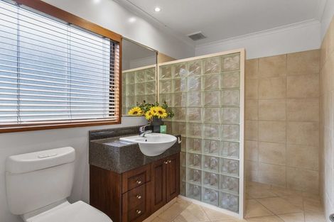 Photo of property in 28 Kurupae Road, Hilltop, Taupo, 3330