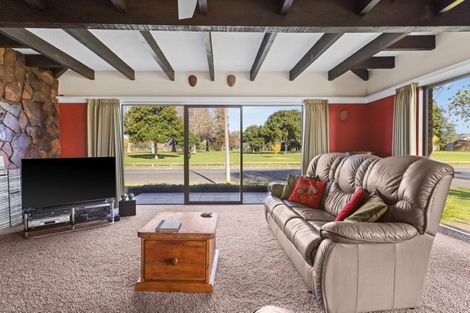 Photo of property in 128 Freyberg Avenue, Tamatea, Napier, 4112