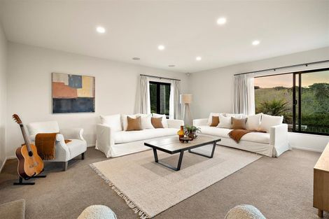 Photo of property in 883 Peak Road, Helensville, 0875