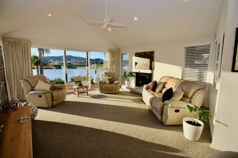 Photo of property in 7 Capstan Crescent, Whitianga, 3510