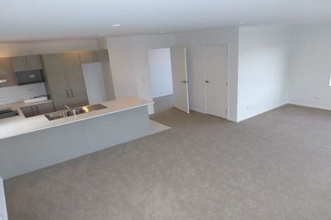 Photo of property in 25 Maylee Crescent, Gulf Harbour, Whangaparaoa, 0930