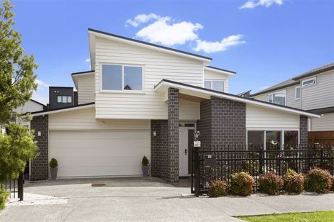 Photo of property in 17 Hangar Lane, Whenuapai, Auckland, 0618