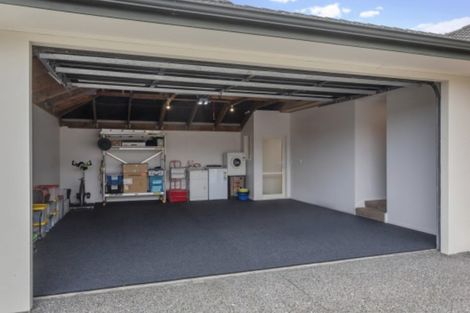 Photo of property in 6a Elizabeth Street, Orewa, 0931