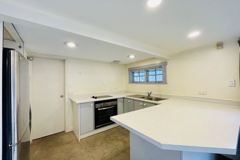 Photo of property in 60 Aroha Avenue, Sandringham, Auckland, 1025