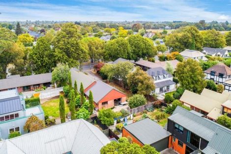 Photo of property in 242 Memorial Avenue, Burnside, Christchurch, 8053