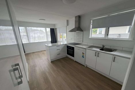 Photo of property in 30 Pembroke Street, Highbury, Palmerston North, 4412