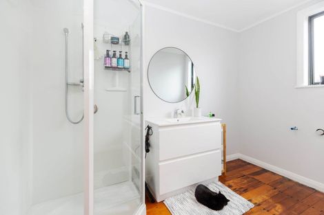 Photo of property in 90 Forest Lake Road, Forest Lake, Hamilton, 3200