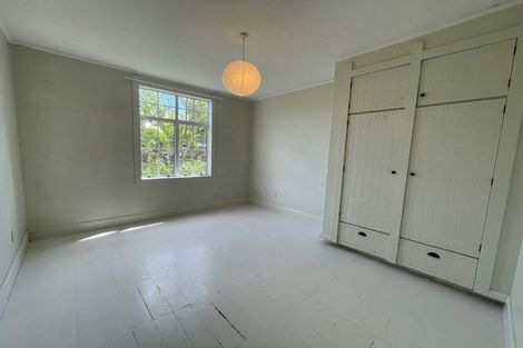 Photo of property in 20 Middle Road, Havelock North, 4130