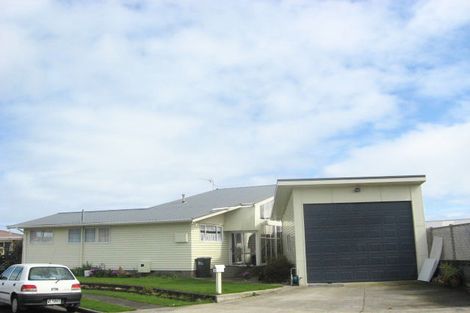 Photo of property in 4 Norton Place, Spotswood, New Plymouth, 4310