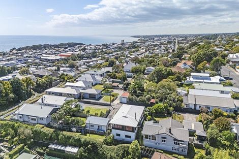 Photo of property in 32a Glen Almond Street, New Plymouth, 4310