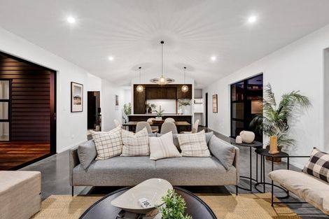 Photo of property in 54 Fernbrook Drive, Hurworth, New Plymouth, 4310