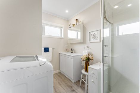 Photo of property in 7 Hall Street, Woodville, 4920