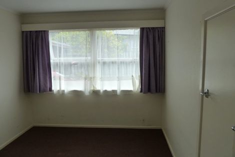 Photo of property in 2/25 Nutsey Avenue, Northcote, Auckland, 0627