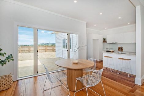 Photo of property in 237 Marsden Point Road, Ruakaka, 0116