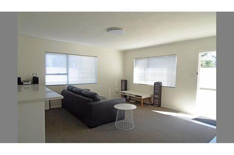 Photo of property in 15 Luke Street, Otahuhu, Auckland, 1062