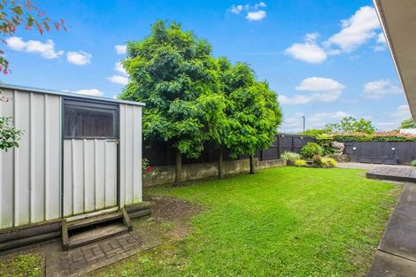 Photo of property in 2/10 Mangarata Avenue, Papatoetoe, Auckland, 2025
