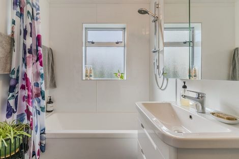 Photo of property in 1/38 Drivers Road, Maori Hill, Dunedin, 9010