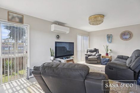 Photo of property in 44 Sharland Avenue, Manurewa, Auckland, 2102