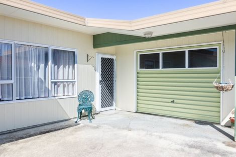 Photo of property in 86 Belvedere Avenue, Waikanae, 5036
