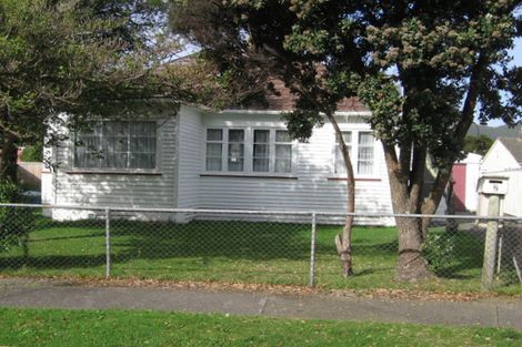 Photo of property in 8 Welch Grove, Taita, Lower Hutt, 5011