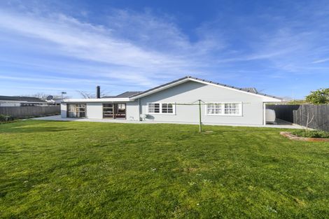 Photo of property in 18 Chippendale Crescent, Highbury, Palmerston North, 4412