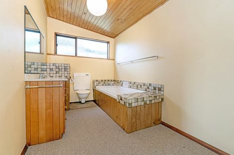 Photo of property in 23 Parker Lane, Makaraka, Gisborne, 4010