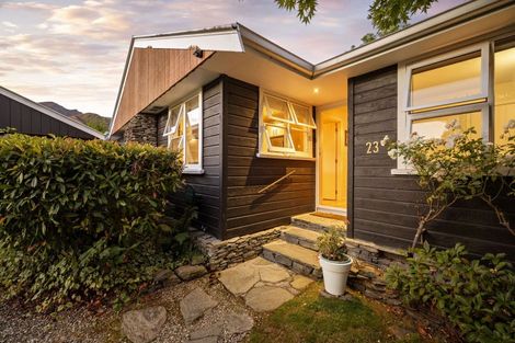 Photo of property in 23 Criterion Street, Arrowtown, 9302