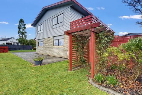 Photo of property in 1 Te Ana Place, Lynmore, Rotorua, 3010