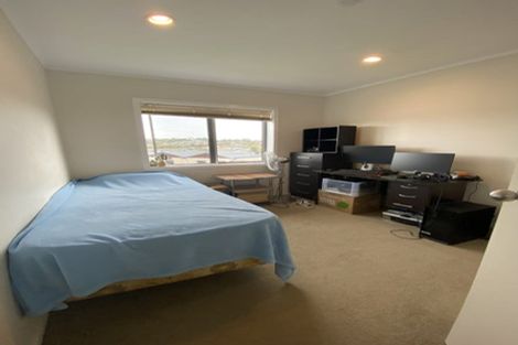 Photo of property in 10/15 Andersons Road, Oteha, Auckland, 0632