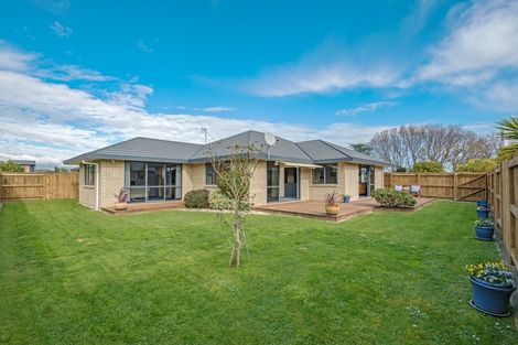 Photo of property in 42 Roberts Line, Kelvin Grove, Palmerston North, 4414