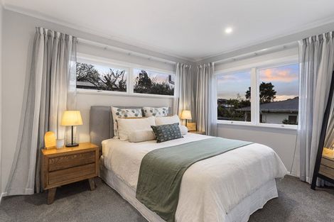 Photo of property in 62 Eskdale Road, Birkdale, Auckland, 0626