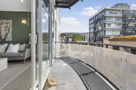 Photo of property in City Lodge, 402/115 Vivian Street, Te Aro, Wellington, 6011