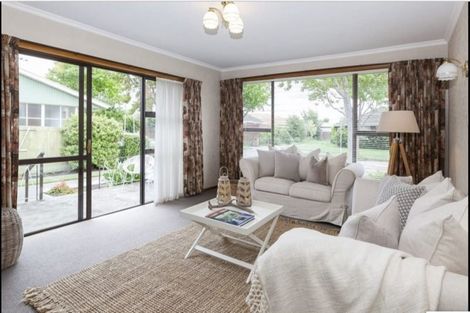 Photo of property in 6 Lochee Road, Upper Riccarton, Christchurch, 8041