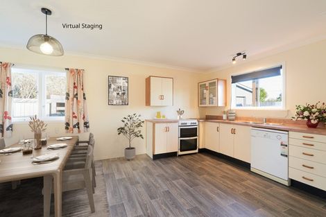 Photo of property in 8a Shanly Street, Waipawa, 4210