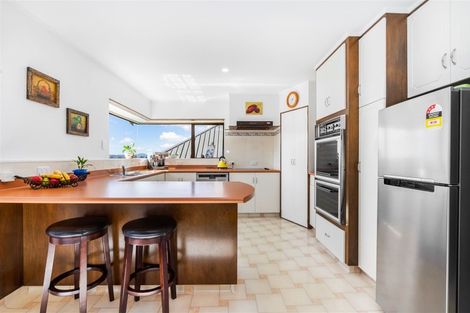 Photo of property in 213 Fairway Drive, Te Kamo, Whangarei, 0112