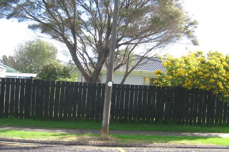 Photo of property in 12 Wycherley Drive, Bucklands Beach, Auckland, 2014
