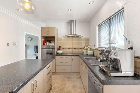 Photo of property in 191 Hakanoa Street, Huntly, 3700