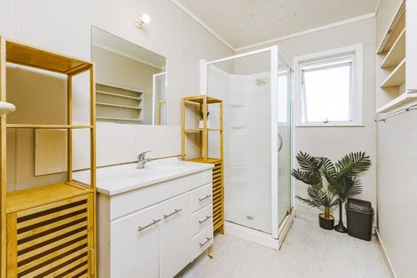 Photo of property in 10a Frank Hewitt Street, Pukekohe, 2120