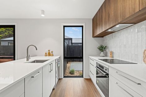 Photo of property in 2/123 Kennedys Bush Road, Halswell, Christchurch, 8025