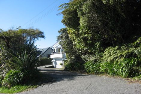 Photo of property in 9 Hinton Road, Karoro, Greymouth, 7805