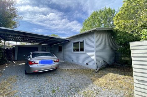 Photo of property in 35 Memorial Avenue, Ilam, Christchurch, 8053