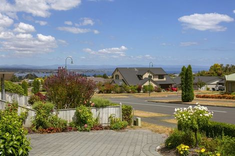 Photo of property in 2 Vaucluse Drive, Nukuhau, Taupo, 3330