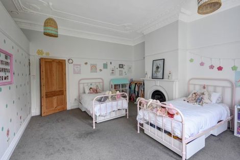 Photo of property in 248 Highgate, Roslyn, Dunedin, 9010